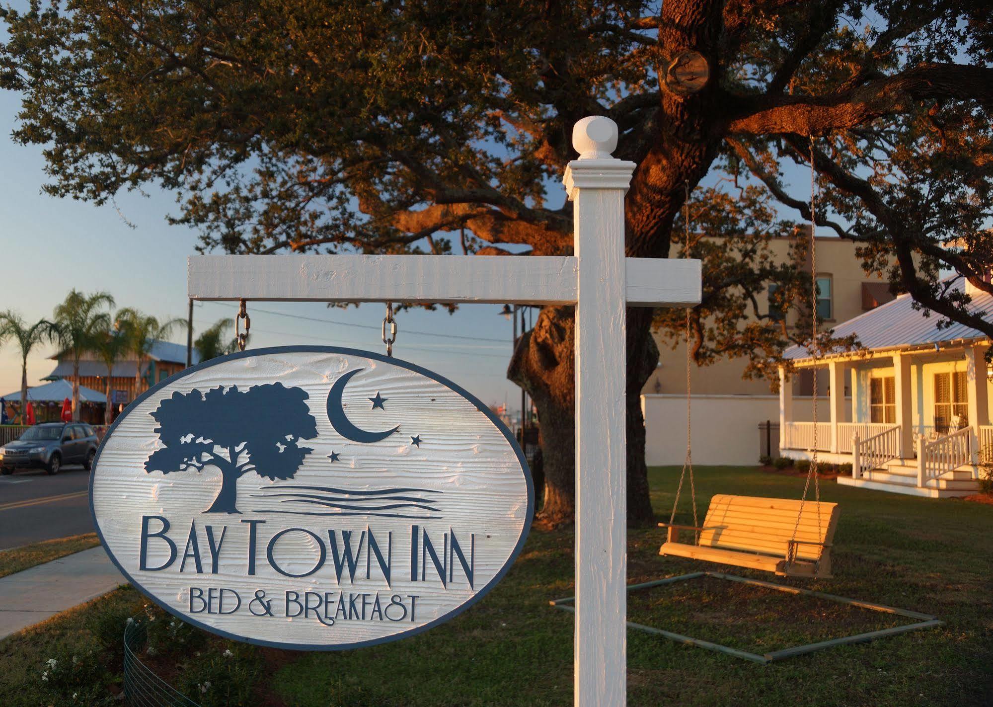 Bay Town Inn Bay St. Louis Exterior photo